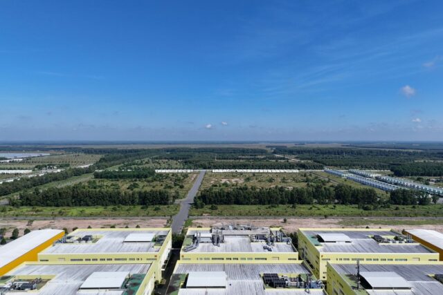 Prosumator industrial: ce obligații și ce avantaje apar când fabrica produce energie